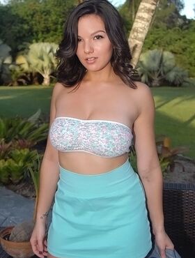 Busty brunette teen Shae Summers showcasing her natural boobs outdoors