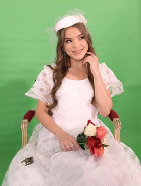 Bride to be Evelina Darling sucks and fucks her wedding day photographer