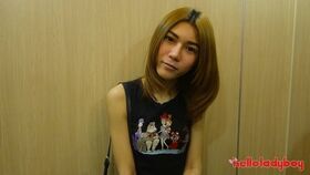 19 year old Thai ladyboy gets made up for her date and a facial from her