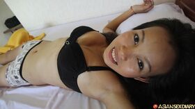 Asian chick Sok Neng gets banged by a sex tourist POV style