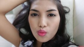 20 year old Thai ladyboy has a blowjob and a bath with tourist
