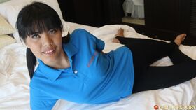 Asian chick Nunxang fucks a sex tourist instead of cleaning his hotel room