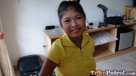 Chubby Thai girl spits out cum after POV sex with a foreigner
