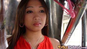 Tiny Filipina teen with a tidily trimmed bush suck and fucks a sex tourist