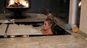 Samantha Saint is taking bath and showing off her awesome long legs