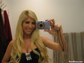 Blonde ex-girlfriend Tasha Reign kindly taking selfies of big natural tits