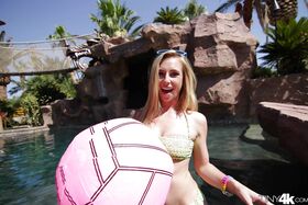 Teen babe with tight ass Taylor Whyte enjoys anal gape in pool