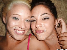 Teen best friends Teagan & Gigi sharing cock during threesome sex on bed