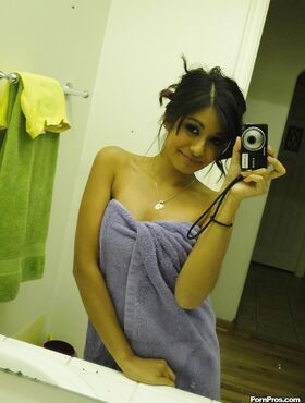 Busty Latina teen Ruby Reyes spreading her tight pussy after shower