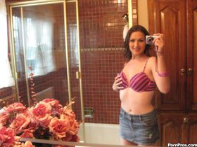 Ex-girlfriend Judy Marie snaps off selfies while getting naked in bathroom