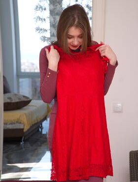 Tall 18 year old Eliza Thorne seduces her date while wearing a red dress