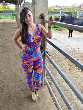 Simply amazing Jennifer Rojas posing with her nice ass outdoors