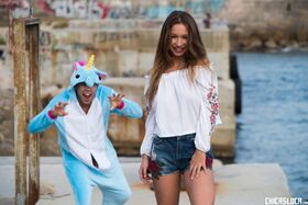 Boy in funny outfit satisfies comely girlfriend Taylor Sands on the pier