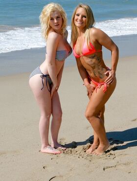 Super sexy blonde Catie & Cali Cassidy petting & kissing barefoot on the beach