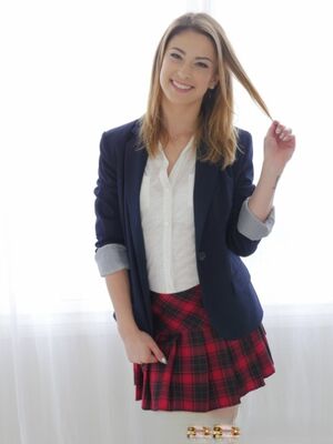 Lubed - Smiling American schoolgirl Kristen Scott strips and lubes up her body