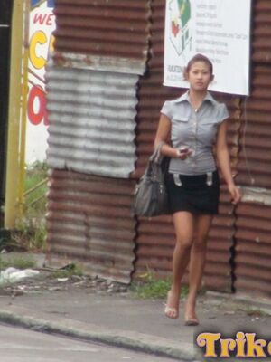 Trike Patrol - Cute Filipina girl goes with a foreigner for sexual intercourse at his place