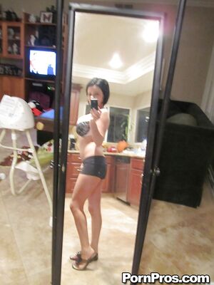 Real Exgirlfriends - Dark haired babe Loni Evans snaps selfies while stripping in front of mirror