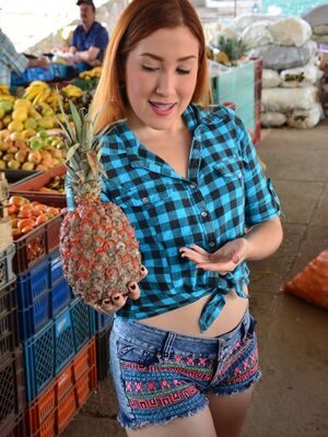 Carne Del Mercado - Girl in a plaid blue shirt takes us to a local market for a fruit shopping