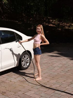 ALS Scan - Slim teen Jessica Marie gets completely naked while washing a car in a drive